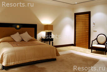 Le Meridien Al Aqah Beach Resort 5